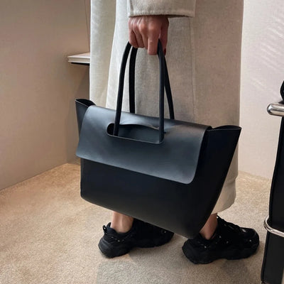 Tova™ – Minimalist Shoulder Bag Made of Eco-Leather