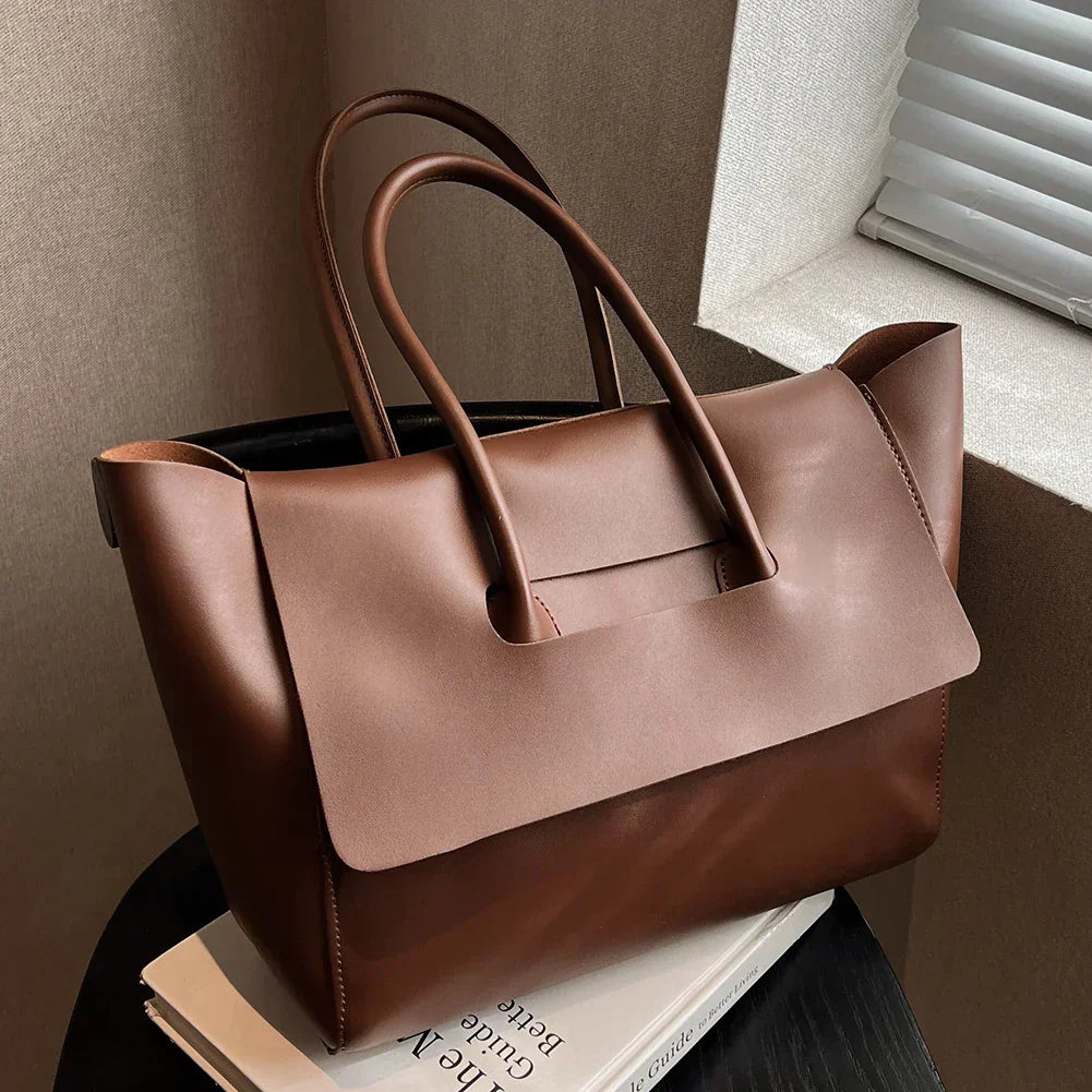 Tova™ – Minimalist Shoulder Bag Made of Eco-Leather