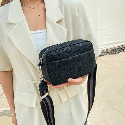 nora™ Daily Bag – Elegant Cream Handbag