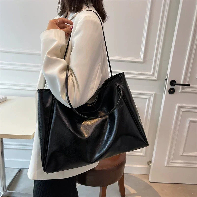 Elegant Brown Tote Bag with Leather Look