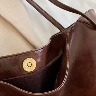 Elegant Brown Tote Bag with Leather Look