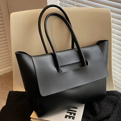 Tova™ – Minimalist Shoulder Bag Made of Eco-Leather